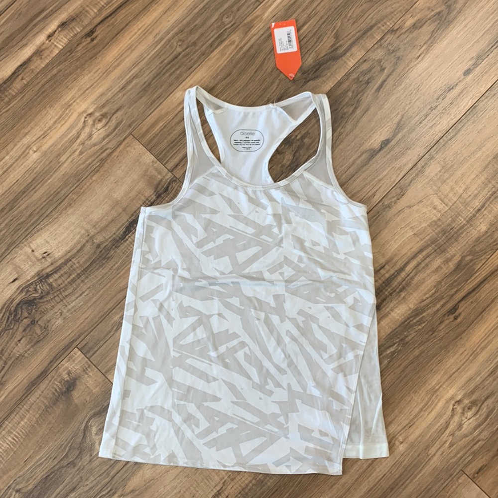 Oiselle Smash Tank frost nest print size 6